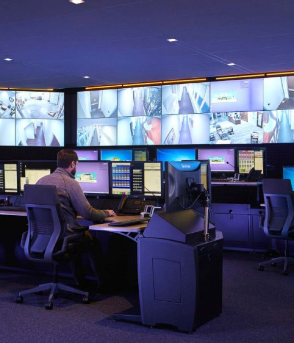Advocate-Security-Command-Center-2000x-1_1565039620_1024x576